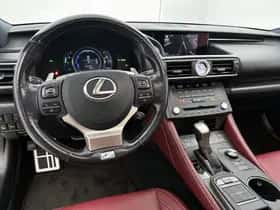 Lexus RC (2016) thumbnail 5