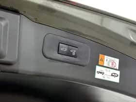 Lexus NX (2024) thumbnail 32
