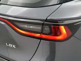 Lexus LBX (2025) thumbnail 40