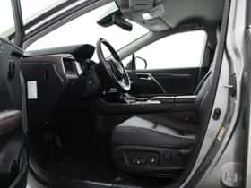 Lexus RX (2017) thumbnail 17