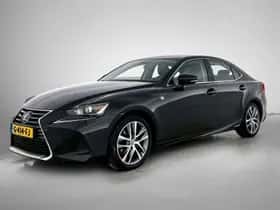 Lexus IS (2019)