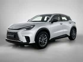 Lexus LBX (2024)