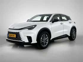 Lexus LBX (2025)
