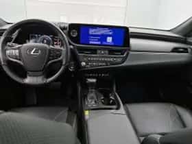 Lexus ES (2023) thumbnail 5