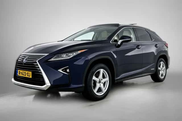 Lexus RX (2018) thumbnail 1