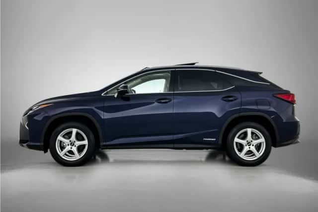 Lexus RX (2018) thumbnail 3