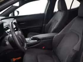 Lexus UX (2019) thumbnail 6