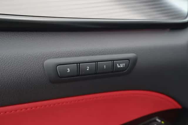 Lexus NX (2025) thumbnail 5