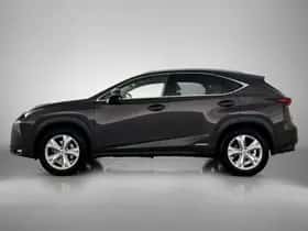 Lexus NX (2015) thumbnail 3