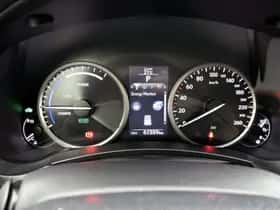 Lexus NX (2015) thumbnail 5