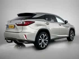 Lexus RX (2016) thumbnail 3