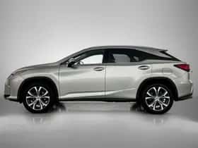 Lexus RX (2016) thumbnail 3