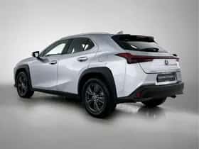 Lexus UX (2024) thumbnail 13