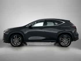 Lexus NX (2022) thumbnail 4