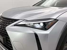 Lexus UX (2024) thumbnail 27