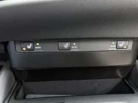 Lexus ES (2024) thumbnail 19