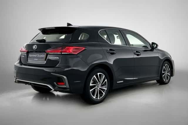 Lexus CT (2019) thumbnail 2