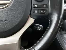 Lexus CT (2019) thumbnail 14