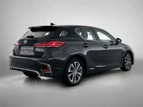 Lexus CT (2019) thumbnail 3