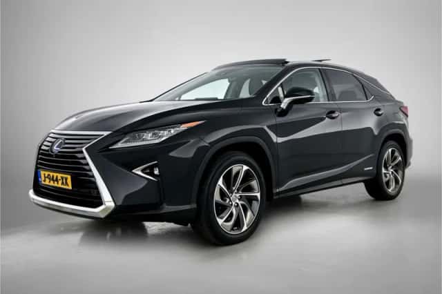 Lexus RX (2017) thumbnail 1