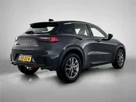 Lexus LBX (2025) thumbnail 2