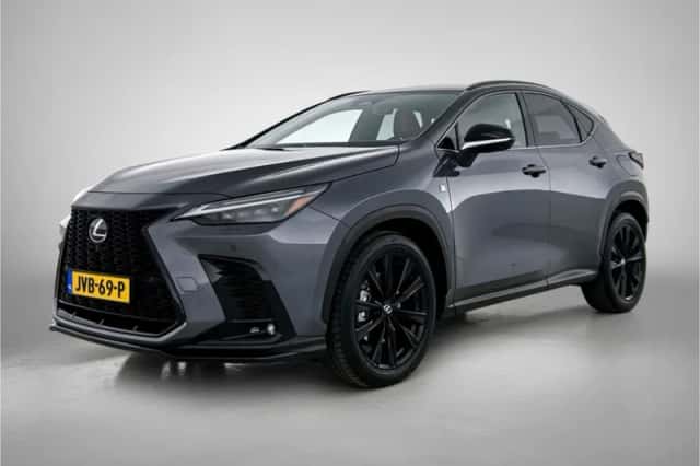 Lexus NX (2024) thumbnail 1