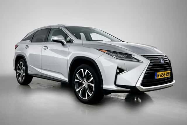 Lexus RX (2017) thumbnail 12