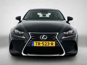 Lexus IS (2018) thumbnail 20
