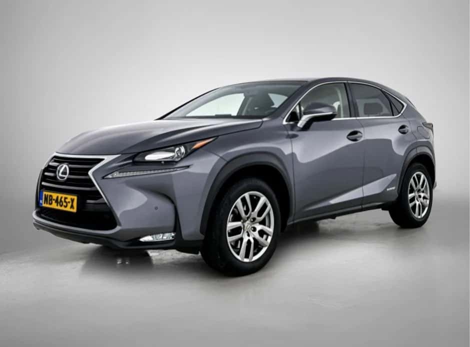 Lexus NX (2017) — foto 1
