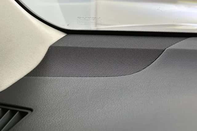 Lexus NX (2017) thumbnail 29