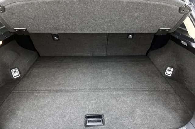 Lexus NX (2017) thumbnail 30