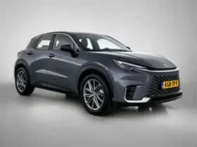 Lexus LBX (2024) thumbnail 12
