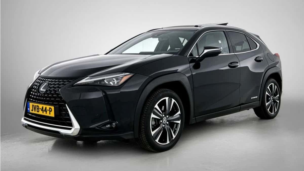 Lexus UX (2020) — foto 1