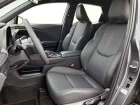Lexus LBX (2026) thumbnail 15