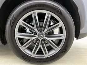 Lexus LBX (2026) thumbnail 23