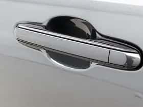 Lexus LBX (2026) thumbnail 35