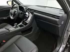 Lexus LBX (2026) thumbnail 6