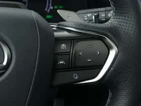 Lexus RX (2024) thumbnail 18
