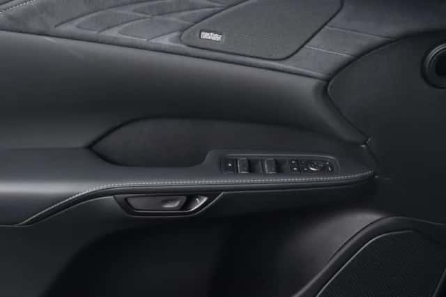 Lexus RX (2024) thumbnail 27