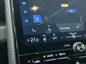 Lexus LBX (2025) thumbnail 15