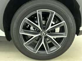 Lexus LBX (2025) thumbnail 18