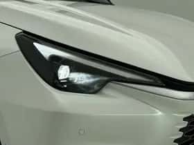 Lexus LBX (2025) thumbnail 39