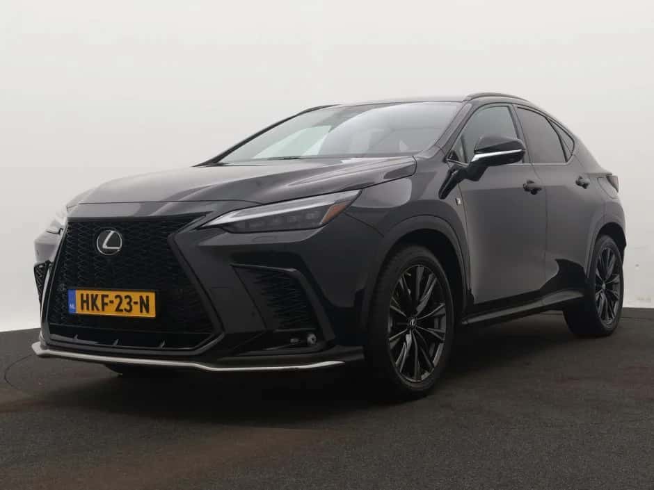 Lexus NX (2022) — foto 1