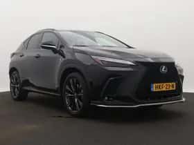 Lexus NX (2022) thumbnail 16