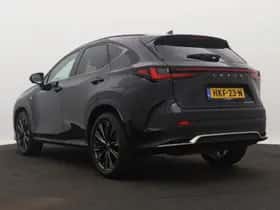 Lexus NX (2022) thumbnail 17