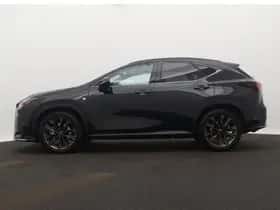 Lexus NX (2022) thumbnail 3