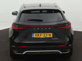 Lexus NX (2022) thumbnail 30