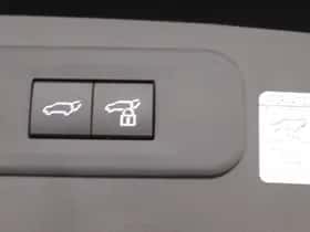 Lexus NX (2022) thumbnail 38