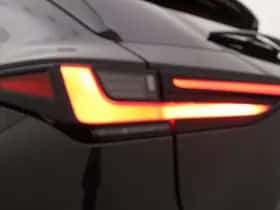 Lexus NX (2022) thumbnail 52