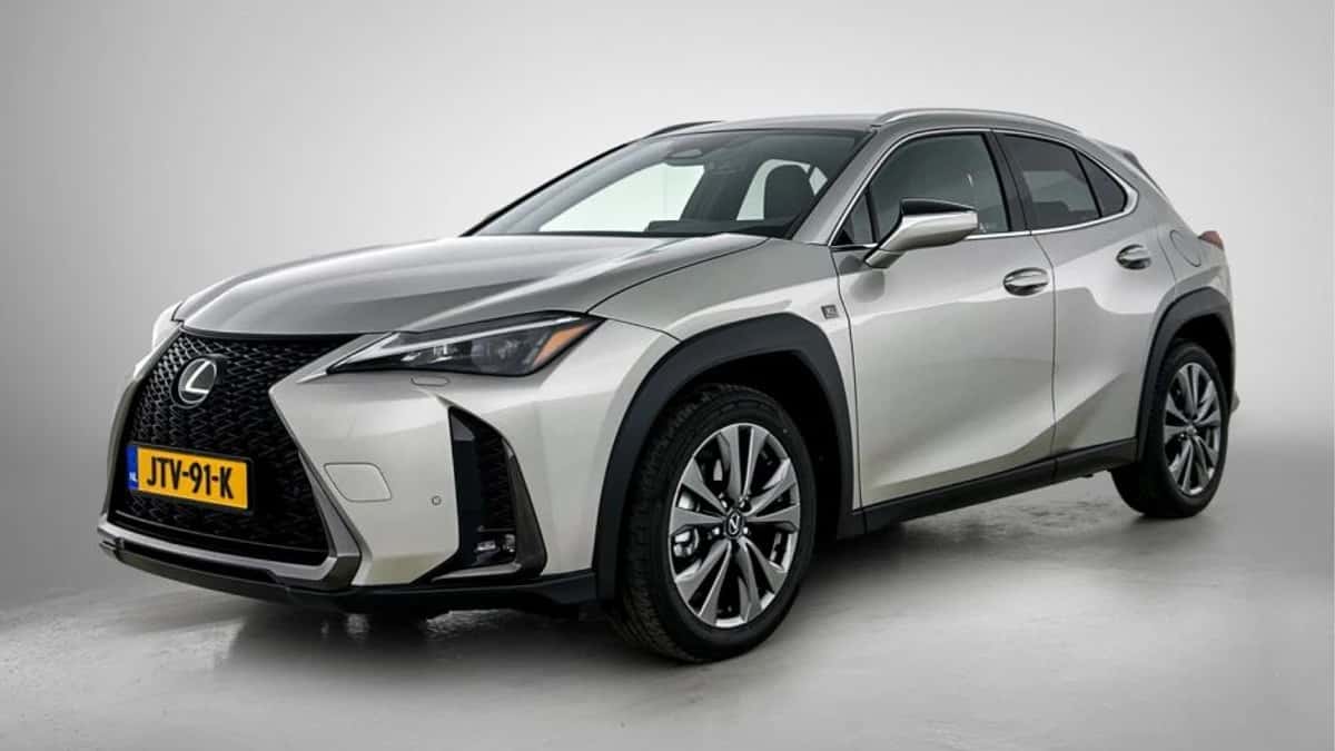 Lexus UX (2026) — foto 1